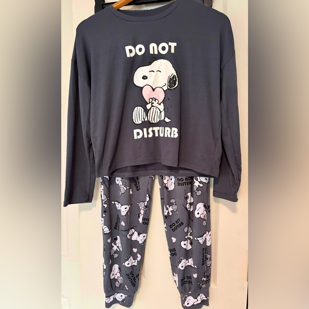 Peanuts Snoopy Girl’s Pajama Set - Size L 14-16